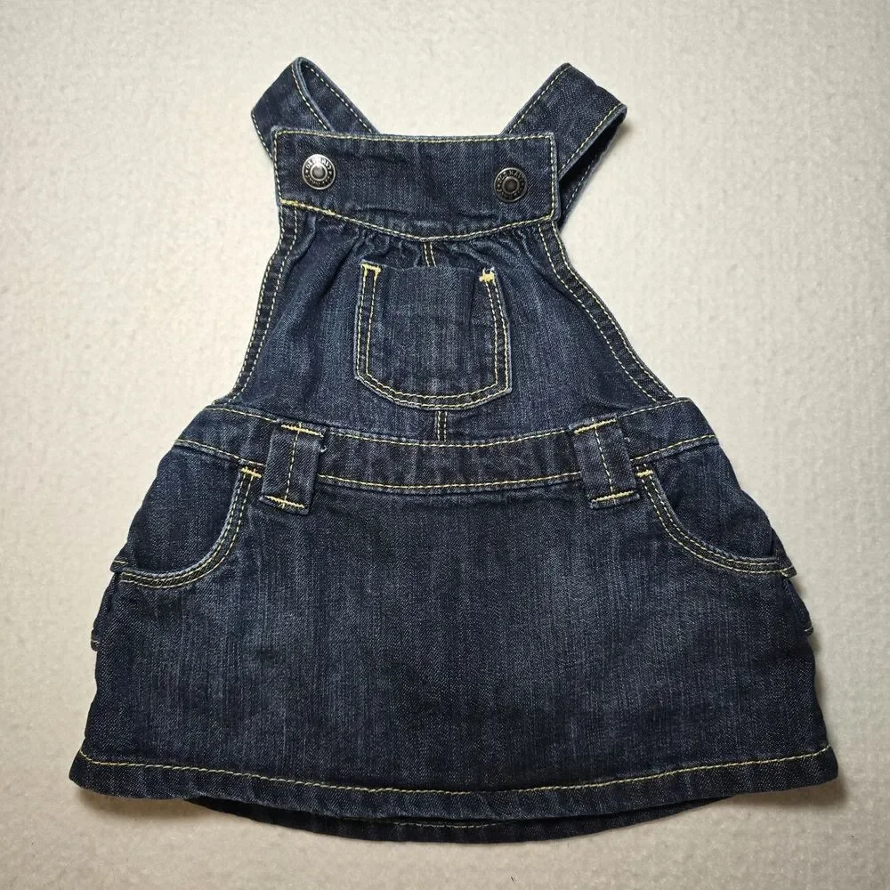 Old Navy Infant Girls Size 3-6 Months Denim Jumper Jean Dress Ruffled Back Cute!